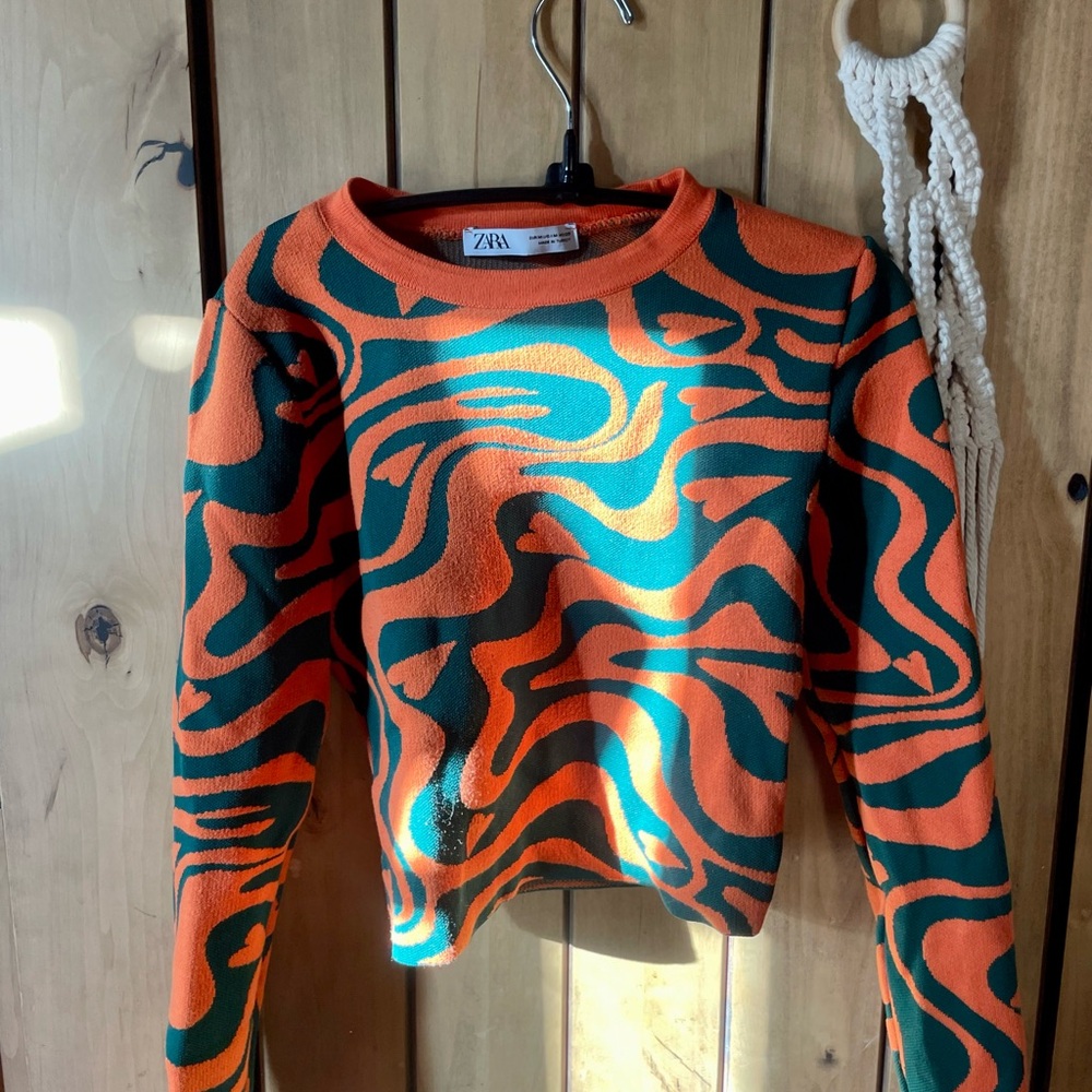 Zara Orange and Green Patterned Sweater